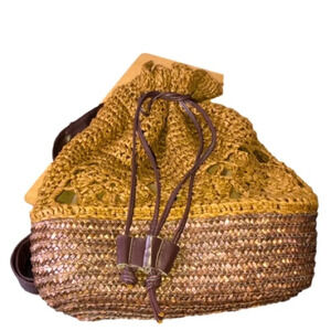 Backpack  Purse Brown Woven Raffia Beach Bag Drawstring Pockets 17x13”